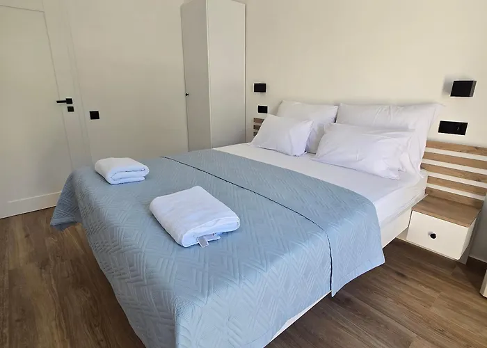 Sun Anna Апартаменты Паг